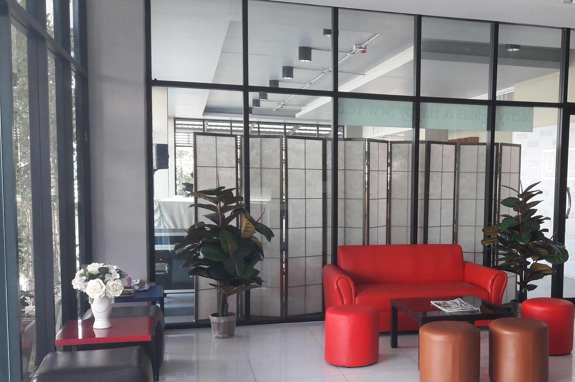 U Place Korat Nakhonratcsaszima Kültér fotó